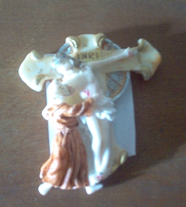 ceramic statue novena